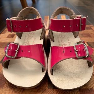 Pink Saltwater sandals size 5